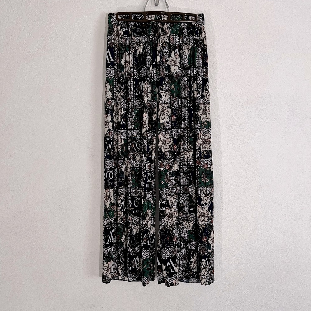Soft small very nice stretchy Waist band